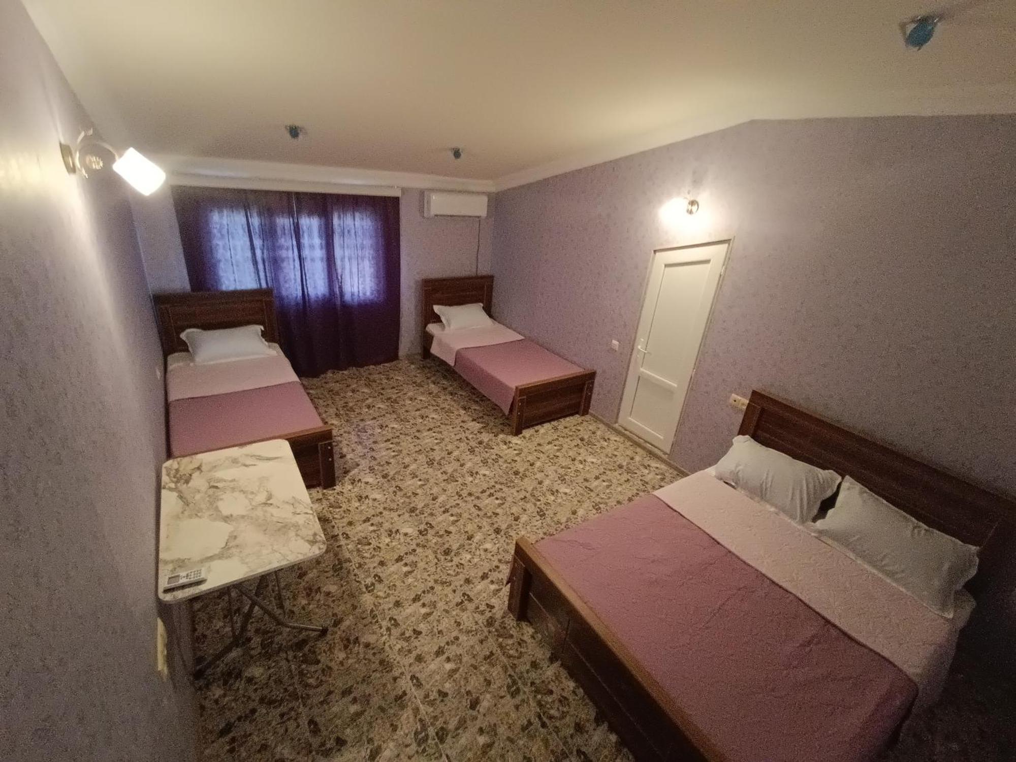Light House Hotel Kutaisi Eksteriør billede